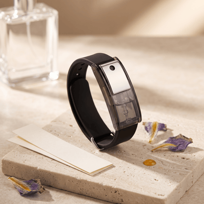 SprayHood™ Refillable Perfume Bracelet - stz cutzz
